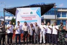 CSR Pengobatan Gratis, Ratusan Warga Sukomoro Serbu Pabrik PT Tirta Fresindo Jaya