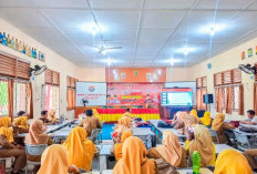 KOMBEL BERSERI SMPN 2 Banyuasin III Bahas Desiminasi 7 Jurus BK Hebat