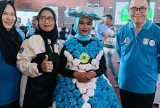 Selamat! Dua Siswi SDN 11 Makarti Jaya Raih Penghargaan DLH