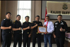 Kajari Banyuasin dan Kasi Pidsus Sukses Berantas Mafia Pajak & Cukai, Raih Penghargaan dari Bea Cukai