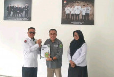 Wujud Tanggung Jawab Badan Publik, Kemenag Sumsel Serahkan 60 Laporan Informasi PPID Unit ke KI 