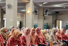 Hj Merry Hani Hadiri Kajian Ramadhan Pegawai Wanita 