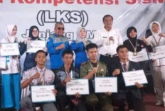 Selamat Kepada Murid SMKN 1 Suak Tapeh Atas Medali Emas Diperolehnya!