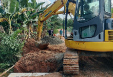 Respon Cepat Dinas PUPR Banyuasin Atasi Jalan Amblas di Dusun Lubuk Keranji