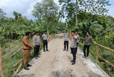 Kapolres Tinjau Jalan Sukatani