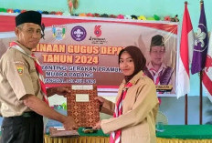 Sertifikat Akreditasi Gudep di Muara Padang sudah Diserahkan 