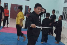 Dua Atlet Silat SDN 1 Suak Tapeh Ikuti Ajang Batavia Utara Championship