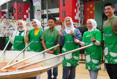 Feby Deru Kolaborasi Bareng Chef Arnold & Bobon Santoso: Masak Pindang Tulang 1.000 Porsi di JSC
