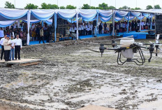 Presiden Prabowo Tebar Benih Padi dengan Teknologi Drone, Oplah 105 Ribu Hektar di Ogan Ilir