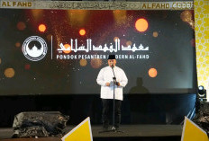 Sekda Banyuasin Hadiri Wisuda Akbar Ponpes Al-Fahd: Santri Tak Lagi Dipandang Sebelah Mata