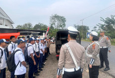 Puluhan Siswa di Angkut Pakai Mobil Dalmas