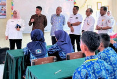 SMPN 1 Banyuasin III Terima Kunjungan Tim Monev Digitalisasi 