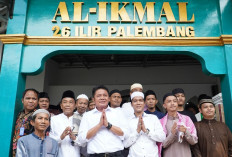 Gubernur Sumsel Herman Deru Puji Kebersihan Masjid Al-Ikmal Bukit Kecil Palembang