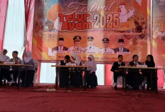 SMPN 4 Talang Kelapa Juara Cerdas Cermat Festival Telur