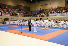 Ribuan Karateka Berlaga di Tournament & Festival Kejuaraan Karate Cup Sumsel 2024