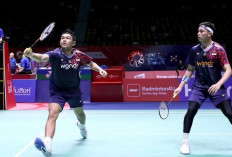 Dibungkam Pasangan Denmark Dua Gim, Fajar/Rian Gagal ke Final Thailand Open 2025