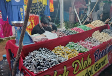 Belum Pernah Makan Dodol Garut? Yuk Datang ke Pasar Malam Taman Kota Pangkalan Balai