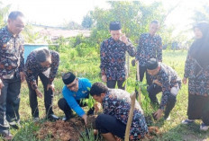 Peringati Hari Lingkungan Hidup, ASN Kemenag Tanam Pohon Bersama