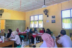 Disdikbud Sosialisasi Permendikdasmen Nomor 13 Tahun 2025 di SMPN 1 Banyuasin 1