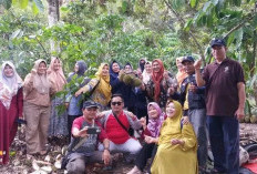 Penyuluh Agama Sumsel Gelar Kemah Durian di Muara Enim Muara Enim