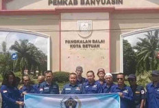 Bentuk Kepedulian, PWI Banyuasin Gelar Bakti Sosial Bagi-bagi Nasi Bungkus