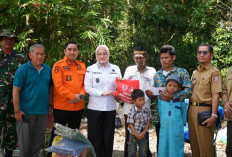 Santuni Korban Kebakaran di Rambutan
