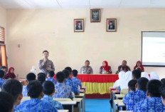 Puluhan Siswa SMPN 2 Banyuasin III Ikuti Sosialisasi Pencegahan Kenakalan Remaja