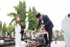 Herman Deru Ajak Masyarakat Wujudkan Cita-Cita Para Pahlawan di Hari Pahlawan 2025