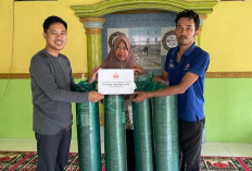 PT Tirta Fresindo Jaya Berikan Bantuan Karpet untuk Kenyamanan Beribadah