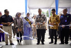 Gedung Perpustakaan OKU Timur dan Aplikasi Srikandi Diresmikan