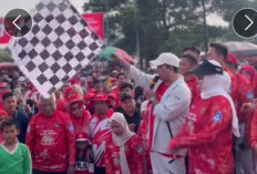 Ribuan Warga Banyuasin Ikuti Jalan Sehat Dilepas oleh Bupati