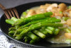 Rendah Kalori dan Tinggi Serat, Inilah Khasiat Asparagus untuk Diet