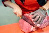 Tips Memotong Daging yang Tepat: Kunci Daging Empuk dan Mudah Dikunyah
